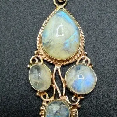 Moonstone Cabochon Sterling Silver Pendant 