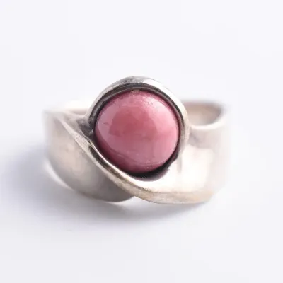 Hagit Gorali, Rhodochrosite Cabochon Sterling Silver Ring