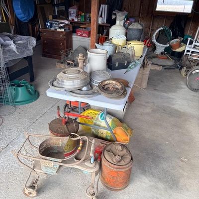 Estate sale photo