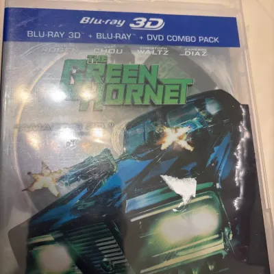 The Green Hornet Blu-ray 3D combo pack in a clear plastic case with minor surface wear on the cover.