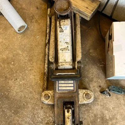Sale Photo Thumbnail #37