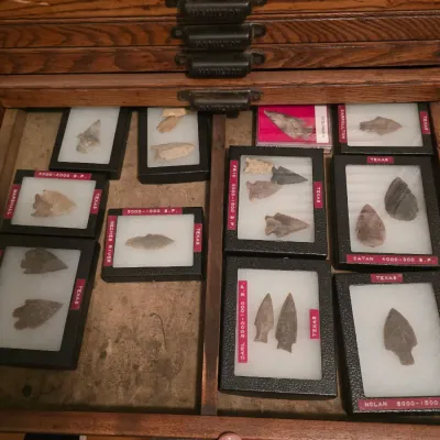 Sale Photo Thumbnail #197