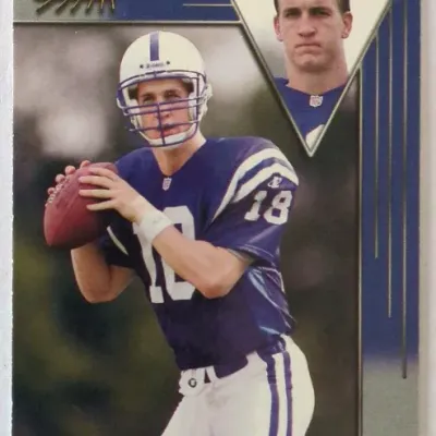 1999 Aurora Peyton Manning Indianapolis Colts trading card.