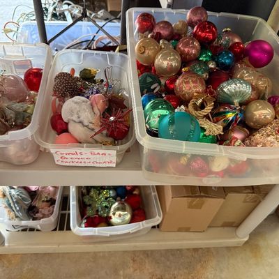 Estate sale photo