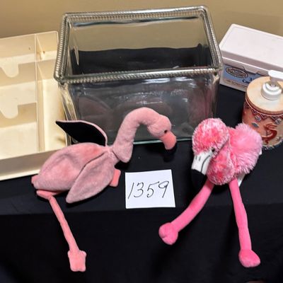 Flamingo Fish Tank Lot