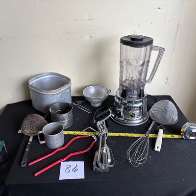 Vintage Kitchen Lot
