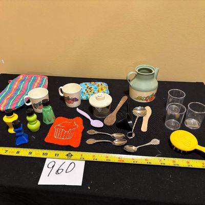 Vintage Kitchen Toy Lot