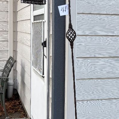 Bird Feeder on Shepard Hook