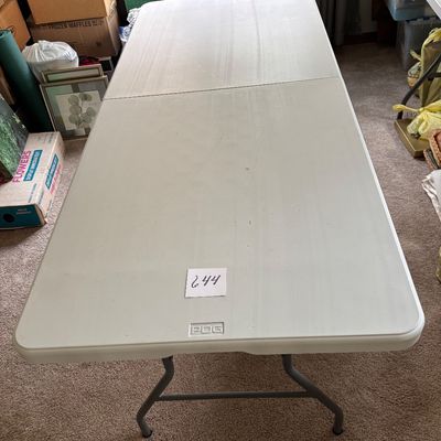 PDG Folding Table