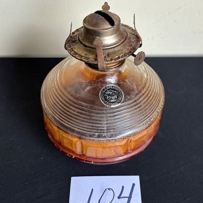 VINTAGE LAMP LIGHT FARMS OIL LAMP ART DECO