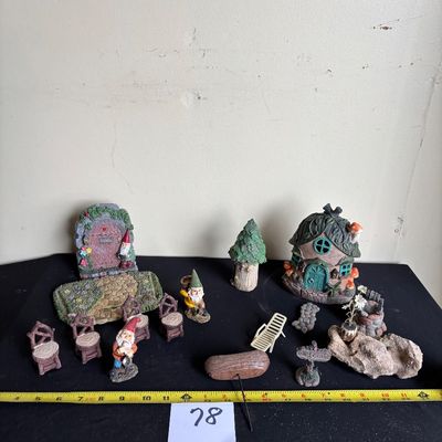 miniature fairy or gnome garden set