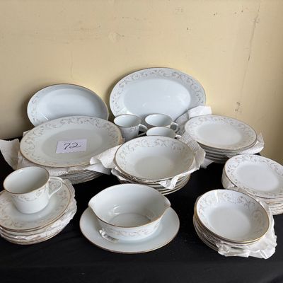 Noritake fine china the "Duetto" Pattern