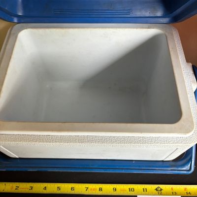 Cooler Lot