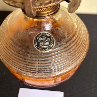 VINTAGE LAMP LIGHT FARMS OIL LAMP ART DECO