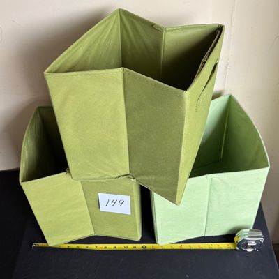 Foldable Storage Lot