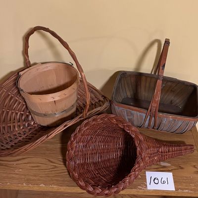 Basket Lot