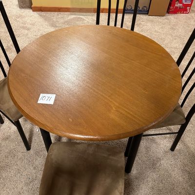 Table and 4 Chairs