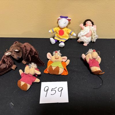 Finger Puppets and More