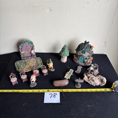 miniature fairy or gnome garden set