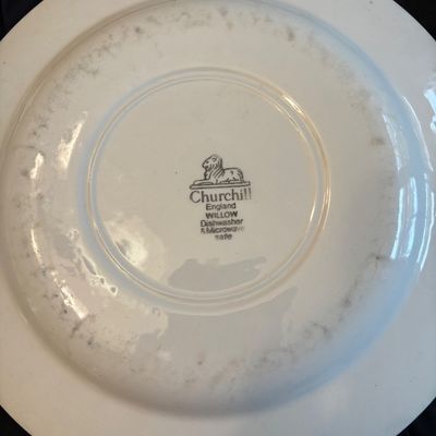 Churchill Blue Willow Dinner Plate made in England
