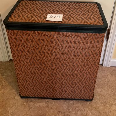 Clothes Hamper