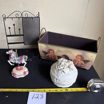 Home Decor Lot