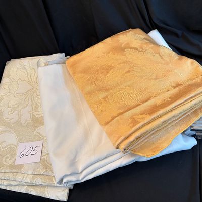 Large Tablecloth Lot