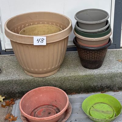 Plastic Planters