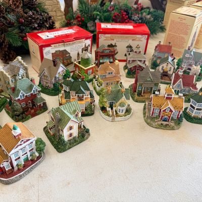 Sale Photo Thumbnail #230