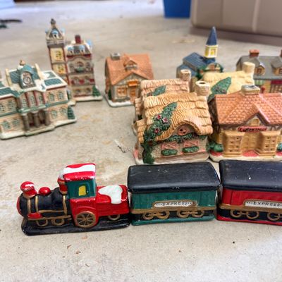 Sale Photo Thumbnail #263