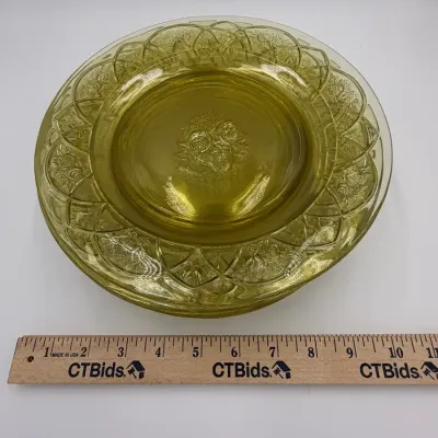 Vintage Federal Glass Rosemary Dutch Rose Amber Yellow Depression Glass Plate Set - Lot of 6