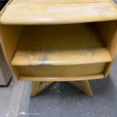 Vintage Heywood-Wakefield "Sculptura" nightstand (Model M-778), MCM designed by Leo Jiranek
