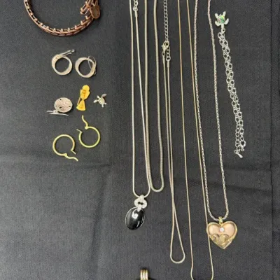 Vintage Gorham Sterling Silver Serenity Prayer Pendant & Alex and Ani Jewelry Lot (11+ Pcs)