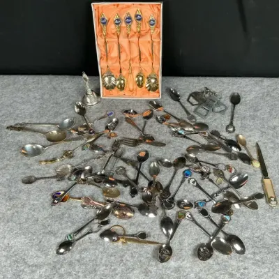 Large Souvenir Spoon Collection with Boxed Samsung Set & Assorted Utensils