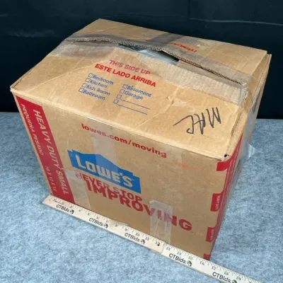 Mystery Kitchen Box – 15+ Assorted Kitchen Items
