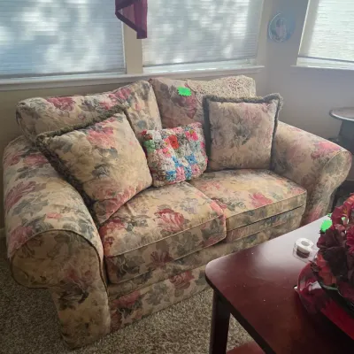 Sale Photo Thumbnail #134