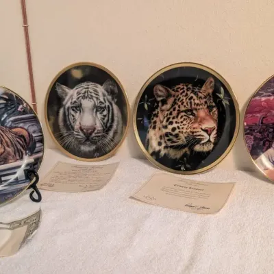 Lot of 4 Vintage Big Cat Porcelain Collector Plates (Franklin Mint & Lenox) w/ COAs\n