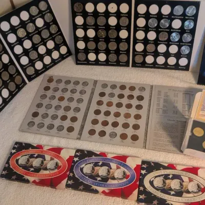 Lot of (6) US 50 State Quarters Albums & Collector Sets (19992008)  Includes Gold & Platinum Plated 