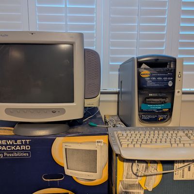 Sale Photo Thumbnail #2: HP pavilion 8765c with monitor, speakers, keyboard and mouse.  CD-Rom Drive is included but not installed. Untested. $50