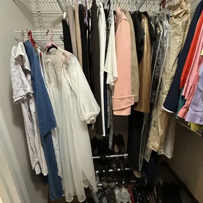 Sale Photo Thumbnail #34