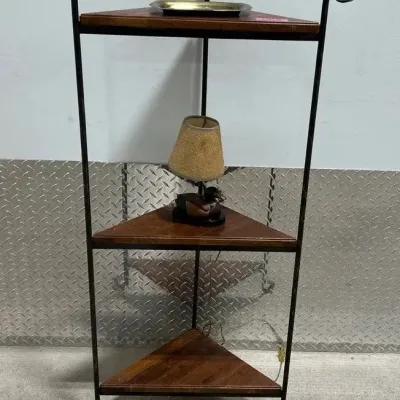CN123 Corner Wood And Metal Shelf With Decor