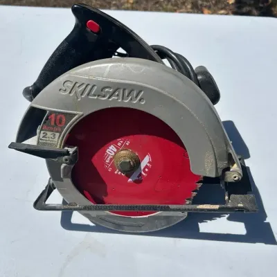 CN102 Skilsaw