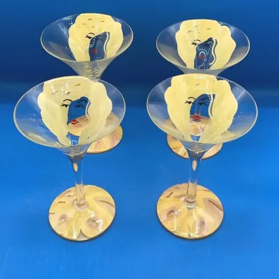 CN151 Hand-painted Lolita "Dirty Blonde" Martini Glasses