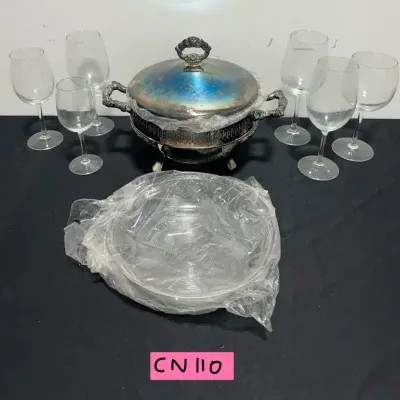 CN110 Oneida Tall Food Warmer & Wine Varietal Glasses