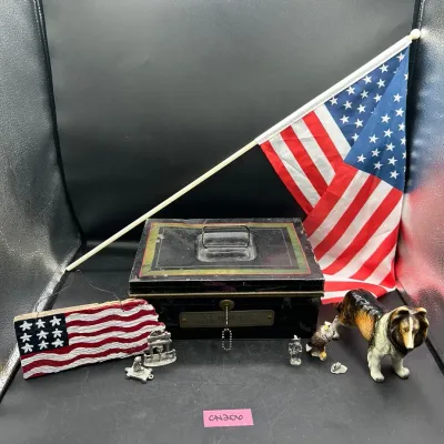 CN206 Antique Metal Cash Box & Patriotic Decor