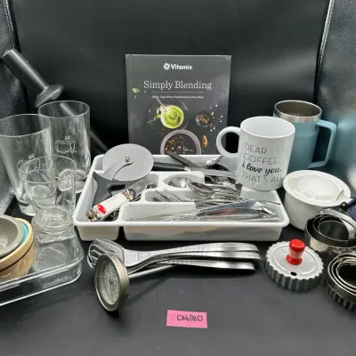CN210 Assorted Kitchenware