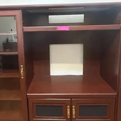CN146 Entertainment Center