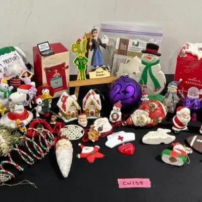 CN139 Christmas Decor and Ornaments: Characters and Classics!
