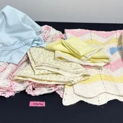 CN196 Vintage Tablecloths and Crocheted Throws!