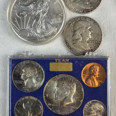 Sale Photo Thumbnail #540